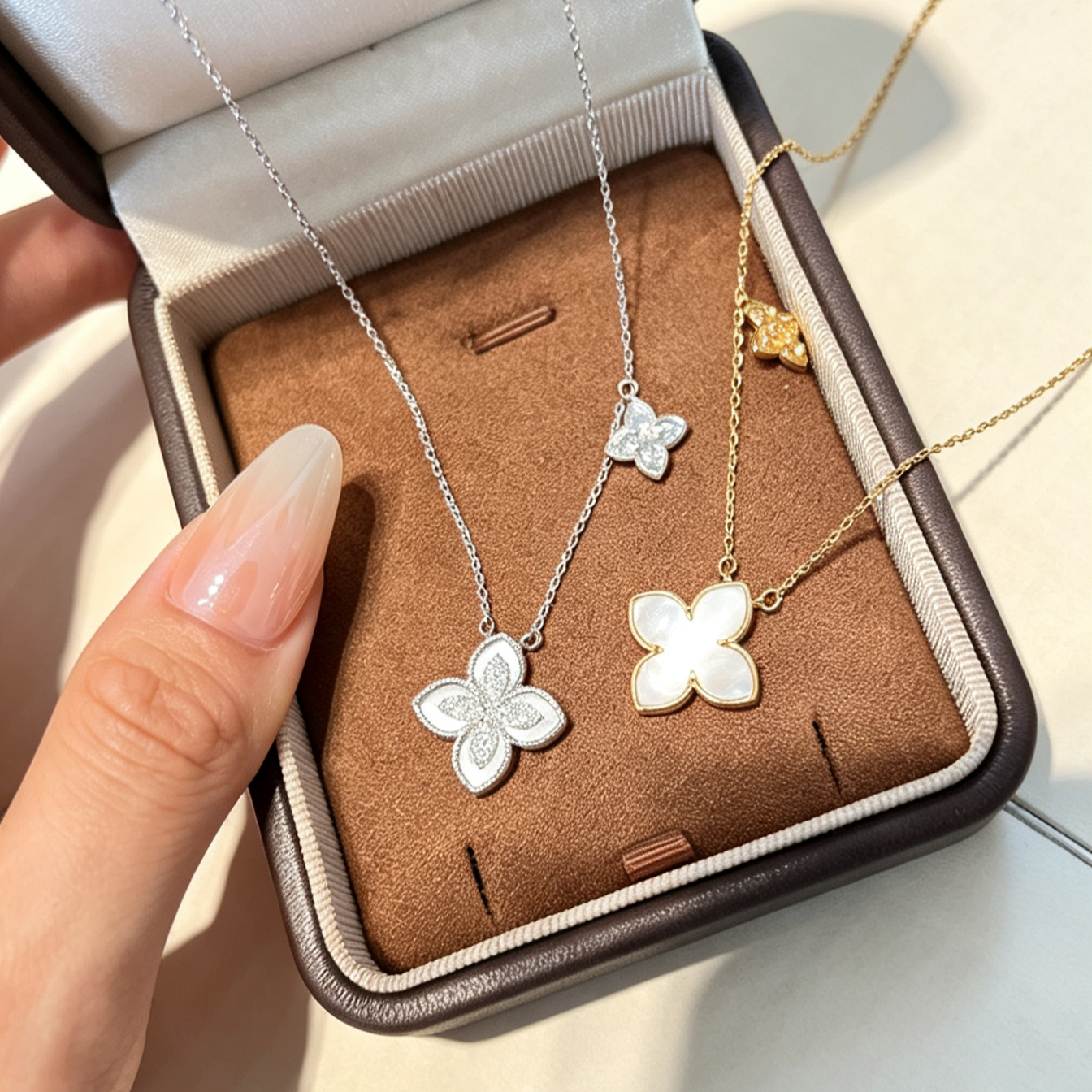 Lattice Flora Collection